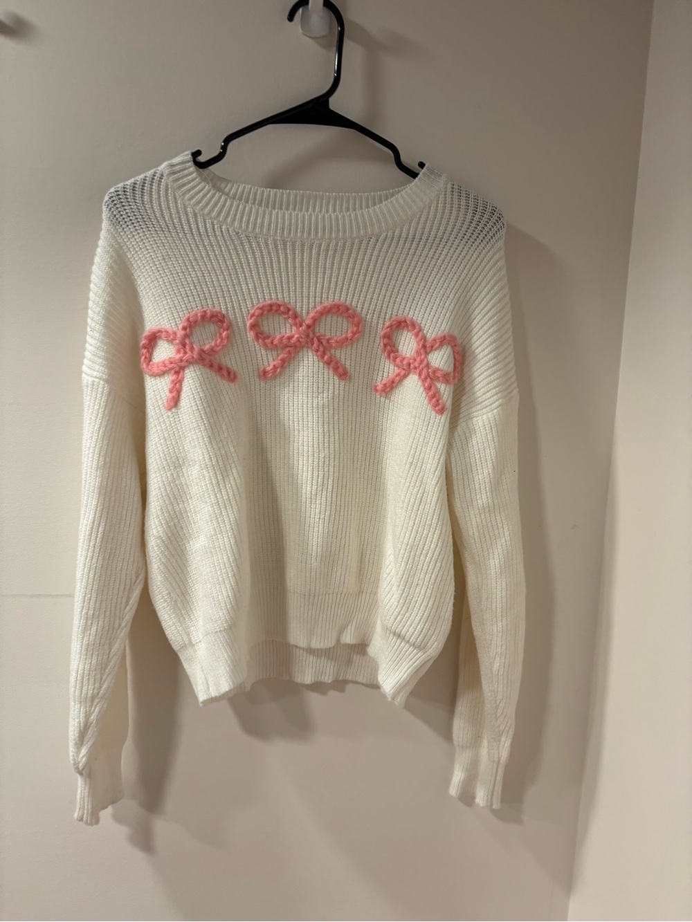 Crewneck Sweater with Pink Bow